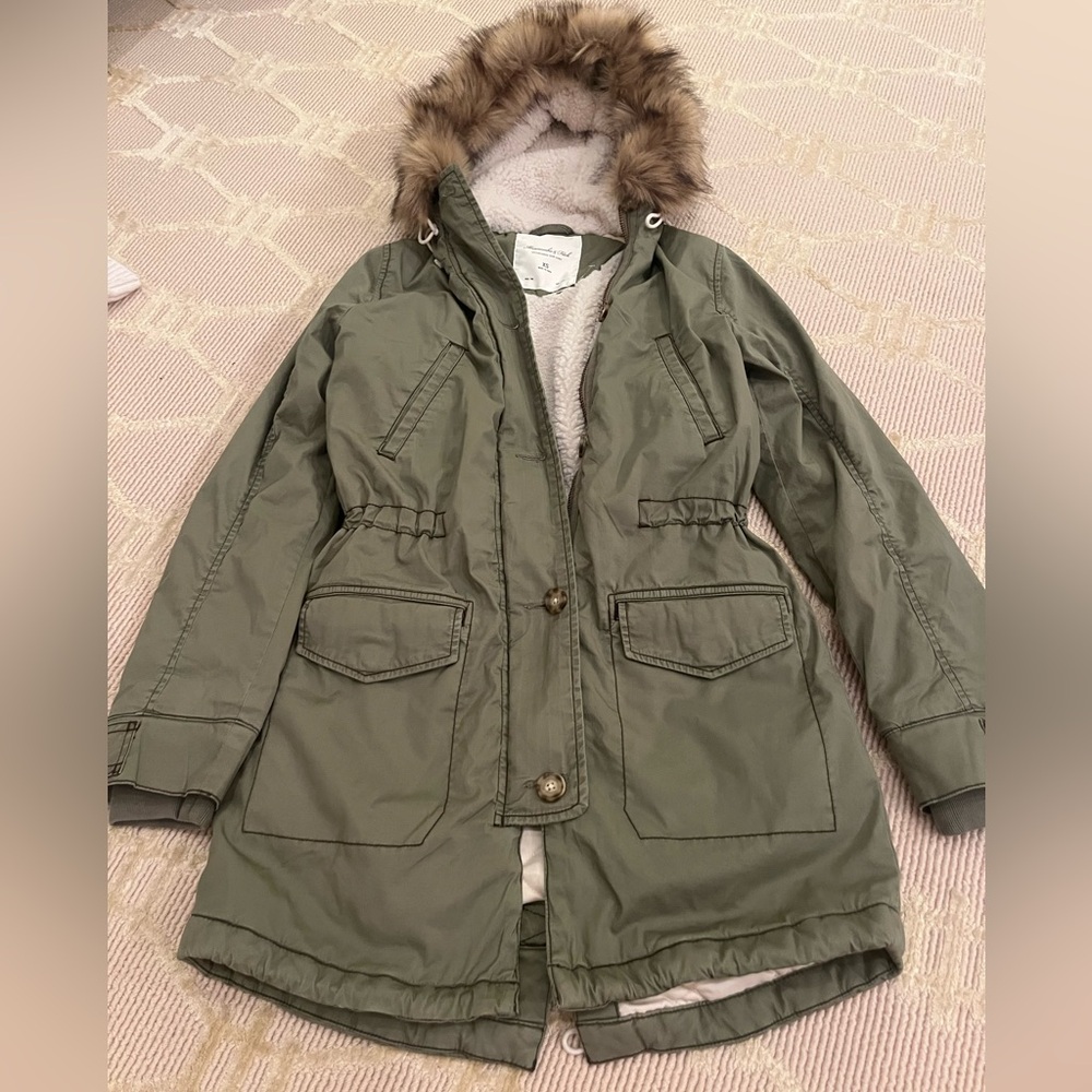 Abercrombie and fitch jacked new xs